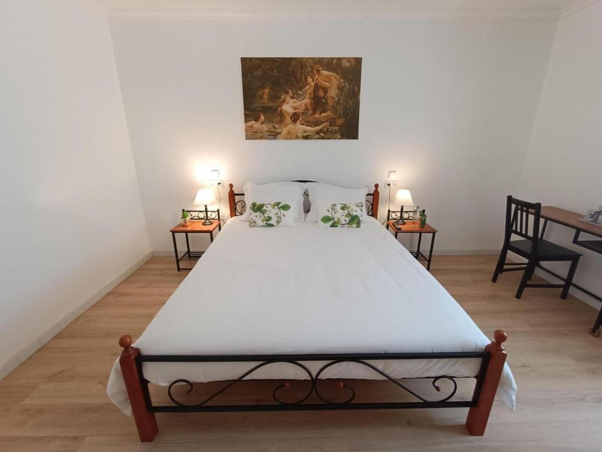 Maison Sur Le Lot Saint-Vincent-Rive-dʼOlt エクステリア 写真