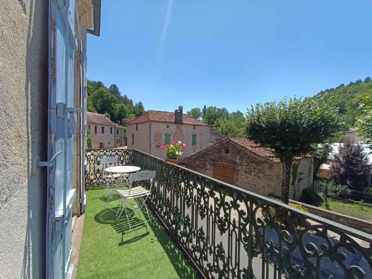 Maison Sur Le Lot Saint-Vincent-Rive-dʼOlt エクステリア 写真