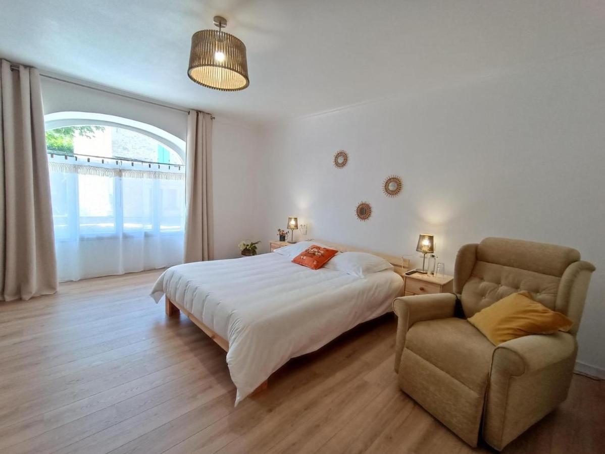 Maison Sur Le Lot Saint-Vincent-Rive-dʼOlt エクステリア 写真